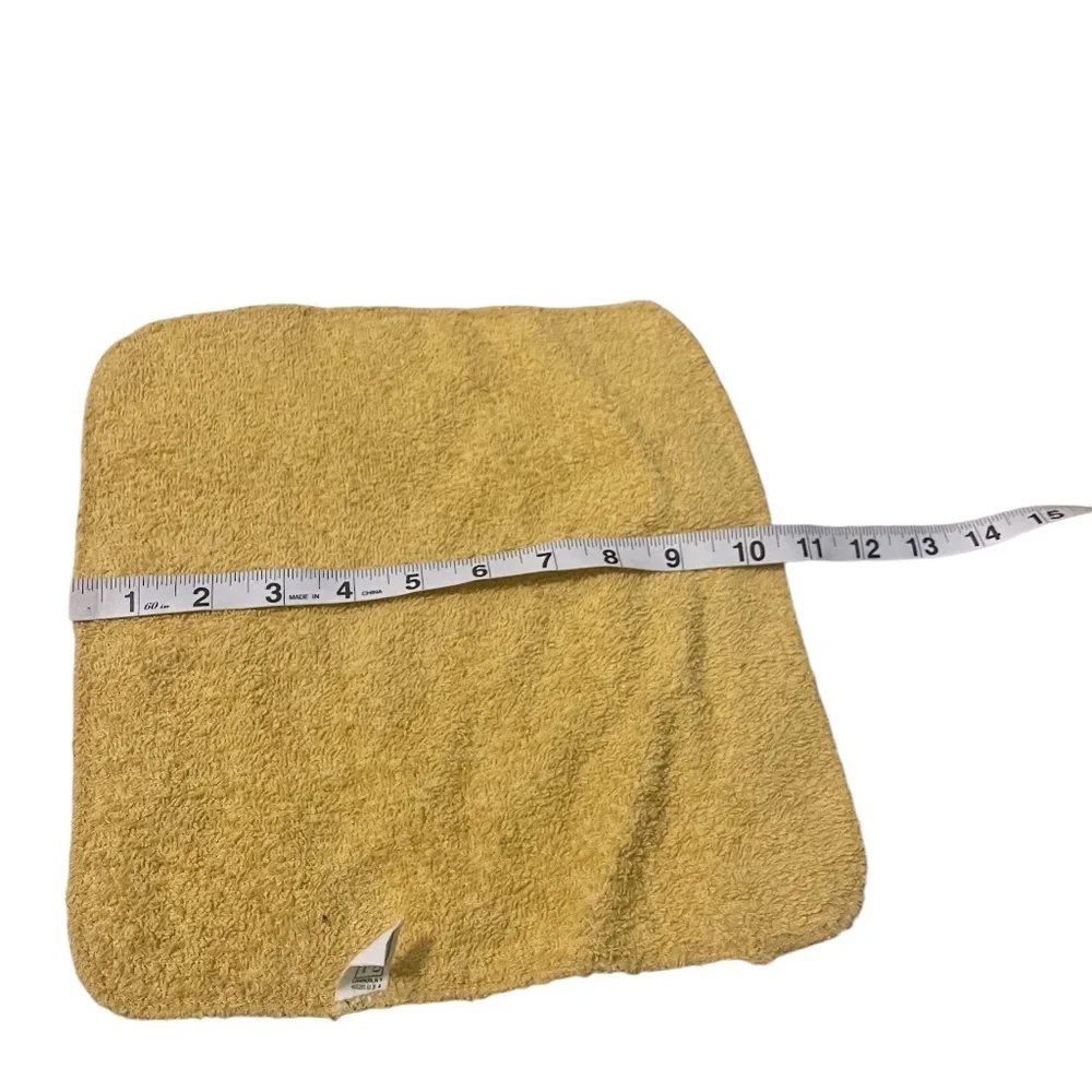 Vintage Cannon Rose GarBath Towel, Crisp Terry Cloth,‎ Yellow Roses on Lattice